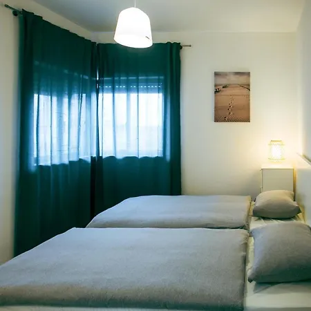 Enjoy View Apartment - Ocean, Surf, Beach, Eat & Work Atouguia Da Baleia Exterior photo