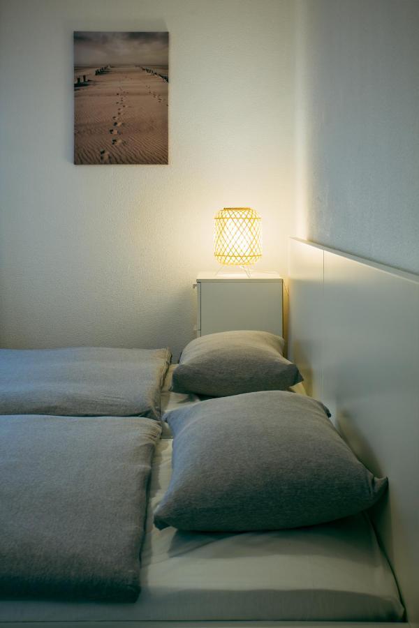 Enjoy View - Ocean, Surf, Beach, Eat & Work Apartment *